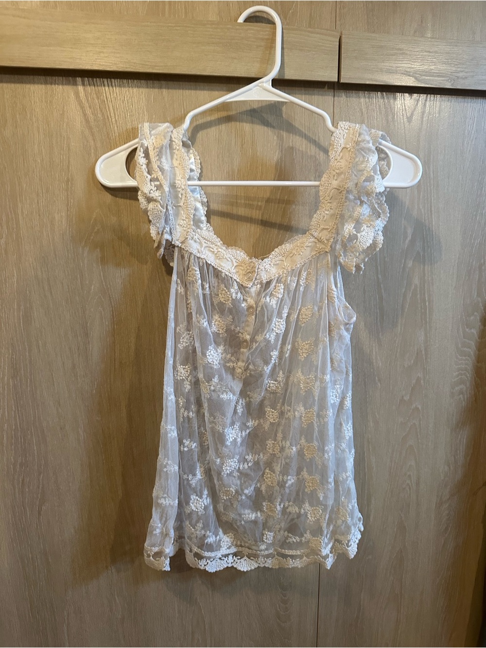 American Rag White Floral Lace Camisole